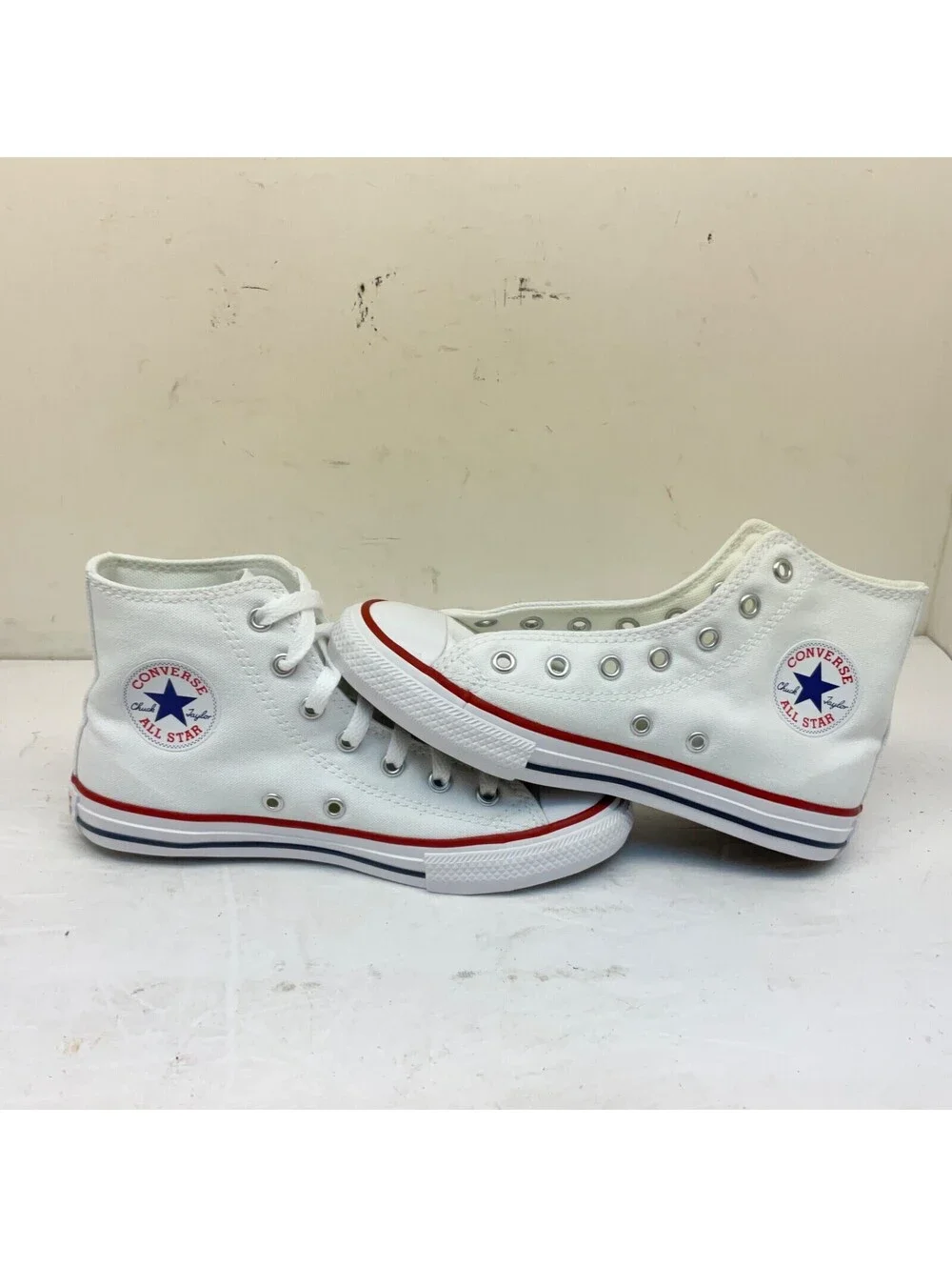 Converse Kid’s Hi-Top Chuck Taylor All-Star Casual Shoes 3J253 White Size 2M